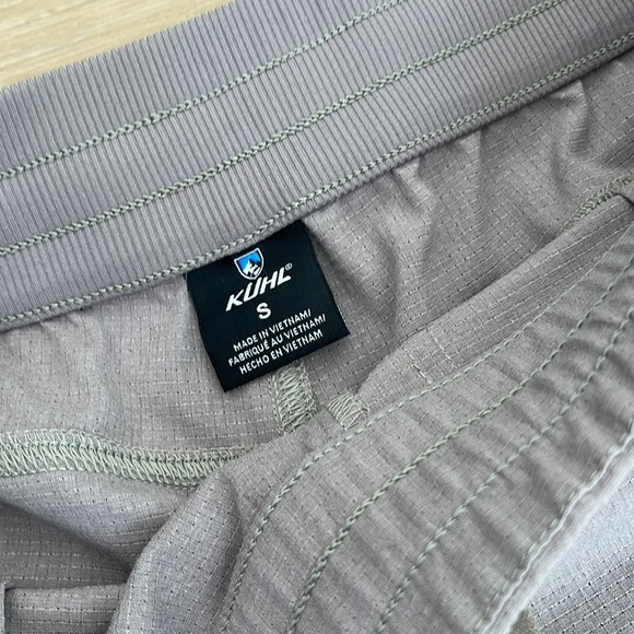 Kuhl Small Shorts - Picture 2 of 5